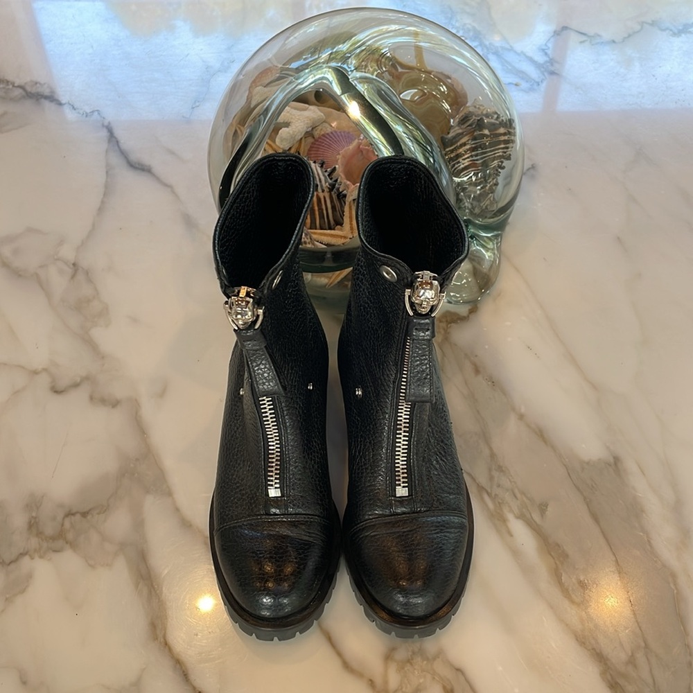 ALEXANDER MCQUEEN Boots🔥🔥🔥🔥